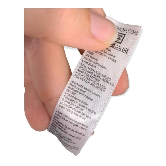 Topshop Crystal Gem Knit Pull Over Sweater, Size 4 - Picture 6 of 9